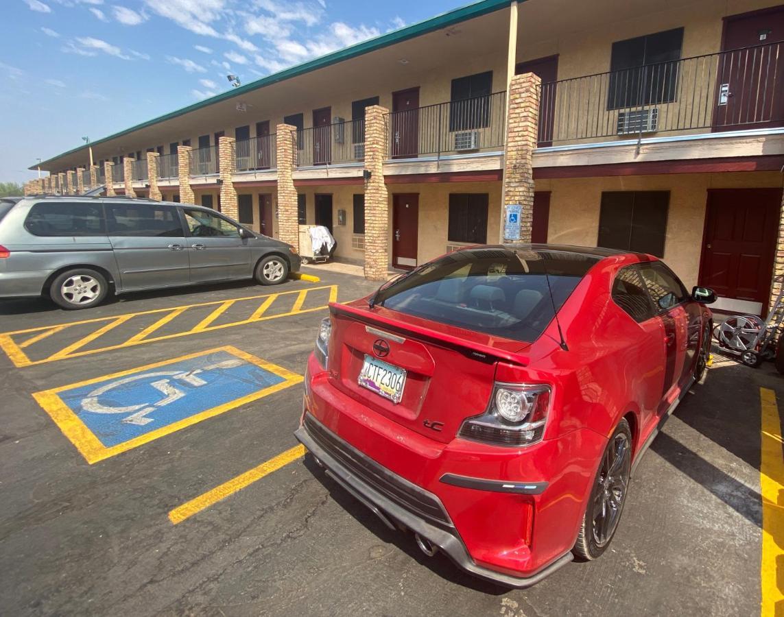 Windsor Inn Lake Havasu City Buitenkant foto