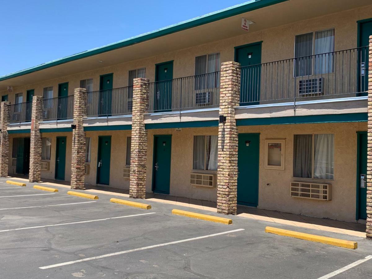 Windsor Inn Lake Havasu City Buitenkant foto