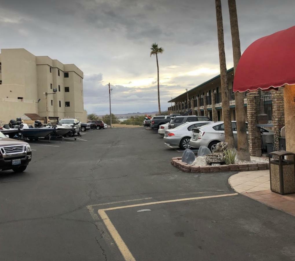 Windsor Inn Lake Havasu City Buitenkant foto
